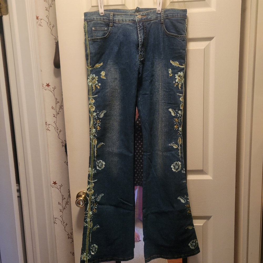 NWOT Zara Blue Flare Wide Leg Jeans with Distressed Floral Design